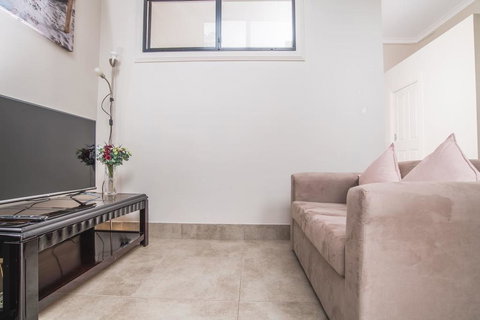 Scenic Illawong Riverside Getaway 1bed1bath Unit - Great Ocean Road Tourism 2