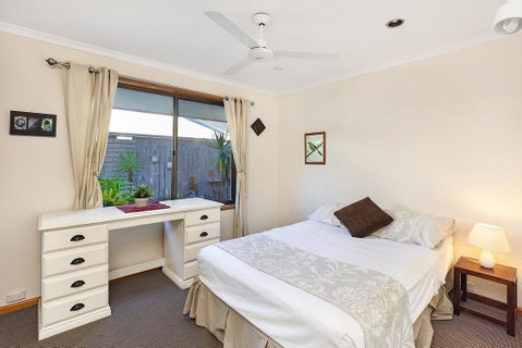 SCHMAN55-WATERFRONT, RESORT-STYLE ENTERTAINER - Great Ocean Road Tourism 3