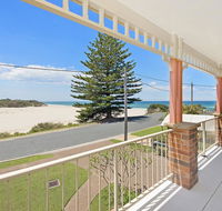 SEASCAPE - An Enticing Lakeside Escape - Great Ocean Road Tourism