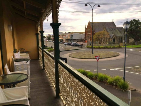 Seaview House - Great Ocean Road Tourism 2