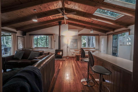 Seaview Retreat - Great Ocean Road Tourism 0