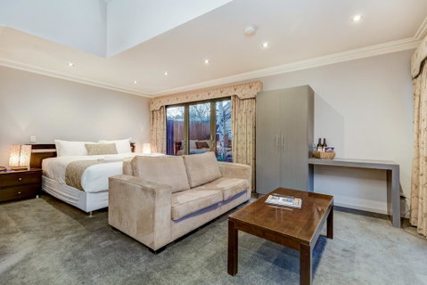 Seymours On Lydiard - Great Ocean Road Tourism 0