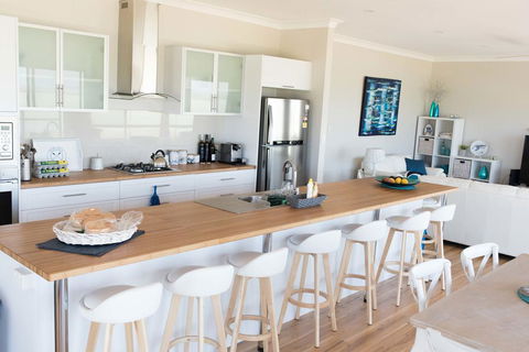 Shades Of Blue Eco Retreat - Great Ocean Road Tourism 1