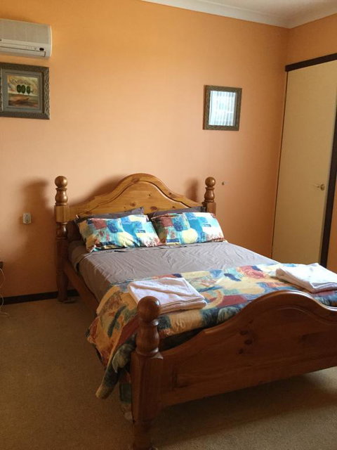 Shark Bay Views B & B - Great Ocean Road Tourism 2