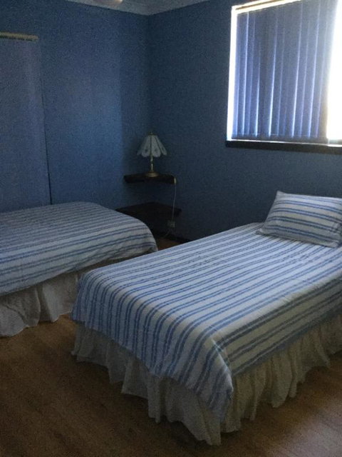 Shark Bay Views B & B - Great Ocean Road Tourism 1