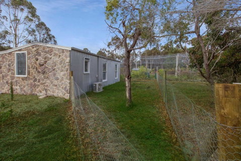 Shearers Cottage - Pet Friendly Holiday Accommodation - Great Ocean Road Tourism 1