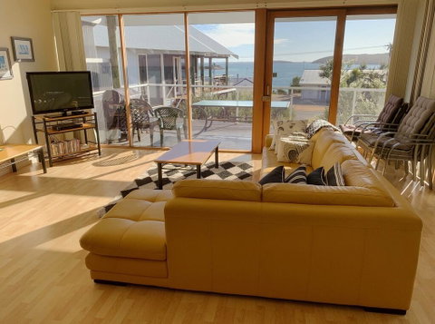 Sheoak Holiday Home - Great Ocean Road Tourism 0