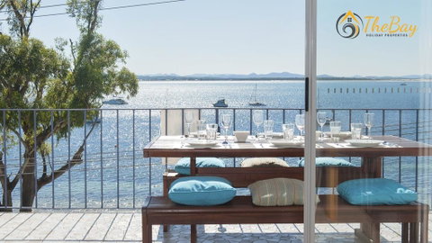 Shoal Towers No.9 - Great Ocean Road Tourism 3