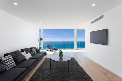 Southpoint -Brand New Home, Oceanfront Views - Great Ocean Road Tourism 0