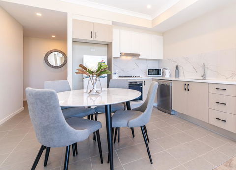 SP246-Brandnew Modern Apt In Penrith With Parking - Great Ocean Road Tourism 3