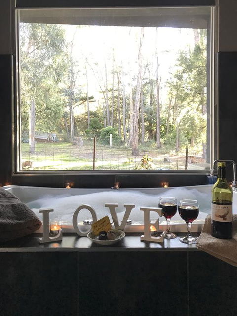 Spa Suites At RAVEN - Great Ocean Road Tourism 0