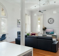 Spacious 2-bed 2-bath Home with Parking and Balcony - Great Ocean Road Tourism