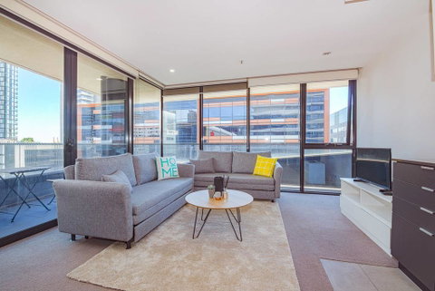 Spacious Docklands 2 Bedroom 2 Bathroom Apartment - Great Ocean Road Tourism 1
