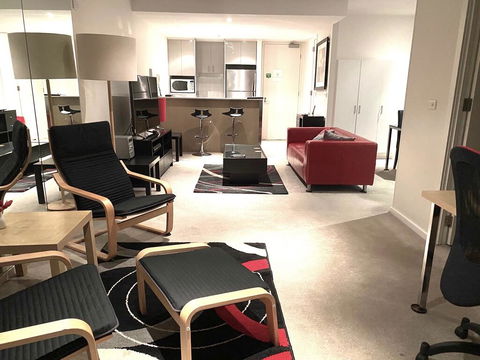 Spacious Seaviews - StayCentral - Great Ocean Road Tourism 3