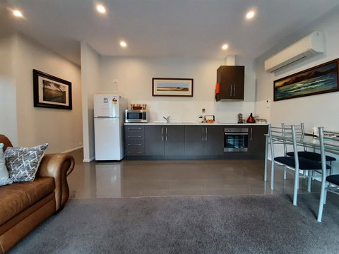 Spring Beach Garden Retreat - Great Ocean Road Tourism 2