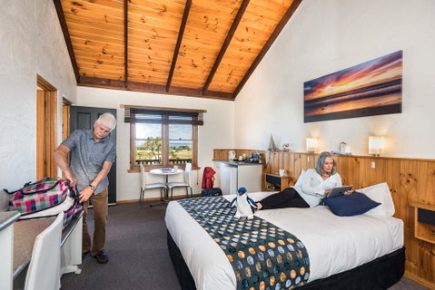Stanley Seaview Inn - Great Ocean Road Tourism 1