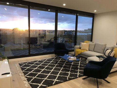 StayCentral Essendon Escape Sub-penthouse - Great Ocean Road Tourism 2