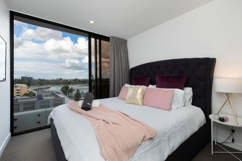 STH - River Views, Fast Internet, Long Stays - Great Ocean Road Tourism 1