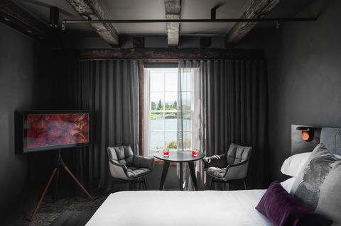 Stillwater Seven - Great Ocean Road Tourism 1