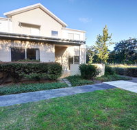 Stunning Holiday Townhouse - Great Ocean Road Tourism