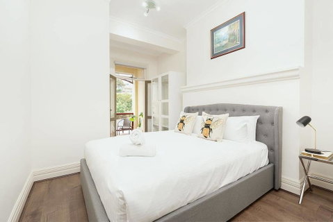 STUNNING SYDNEY HOME 7 - Great Ocean Road Tourism 2