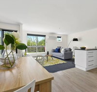 Stylish and Spacious Launceston Villa  Free Wifi - Great Ocean Road Tourism
