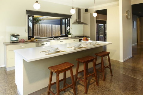 Stylish Living- Fireplace, WiFi, Linen, 4 Bdrm, Beach 850m - Great Ocean Road Tourism 0