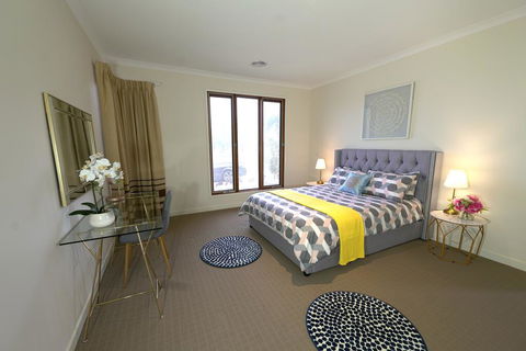 Stylish Luxe House For Big Group Near Shopping Center - Great Ocean Road Tourism 1