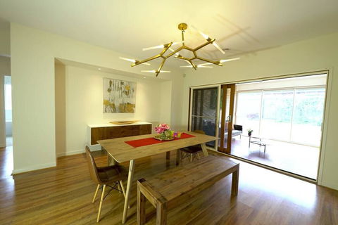 Stylish Luxe House For Big Group Near Shopping Center - Great Ocean Road Tourism 3