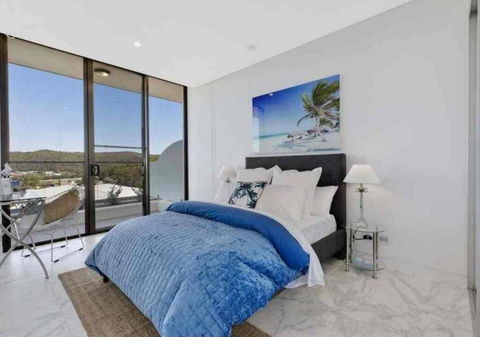 Stylish Penthouse With Views & Jacuzzi - Great Ocean Road Tourism 2