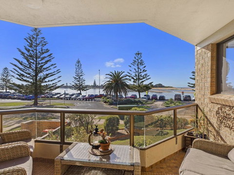 Sundowner Apartment 2 - Great Ocean Road Tourism 0
