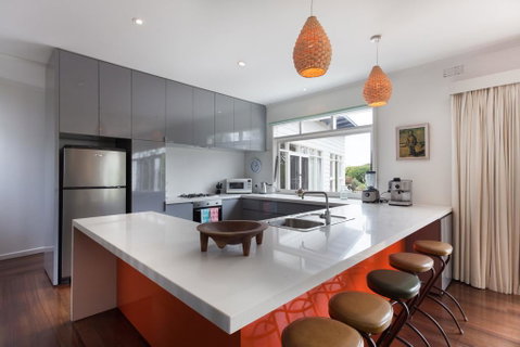 Sunseeker House - Great Ocean Road Tourism 1