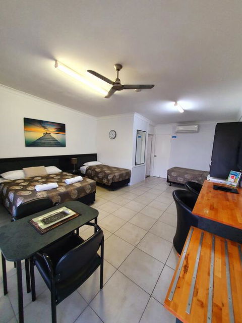 Sunseeker Motel - Great Ocean Road Tourism 3