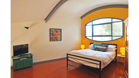 SURF SOUNDS - Great Ocean Road Tourism 1