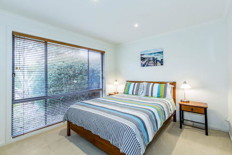 SURFSIDE GETAWAY IN PICTURESQUE INVERLOCH - Great Ocean Road Tourism 2