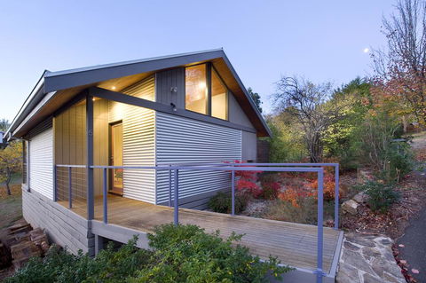 Swiss Mt Villa 5 Balneo - Great Ocean Road Tourism 0