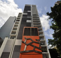 Sydney 1 Bed Modern Self Contained Apartment 402ALB - Great Ocean Road Tourism