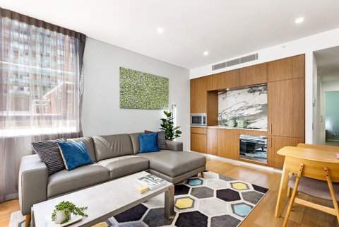 Sydney 1 Bed Modern Self Contained Apartment (402ALB) - Great Ocean Road Tourism 3