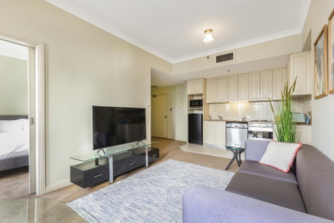 Sydney CBD 1 Bedroom Self-Contained Apartment With Spectacular Sydney Harbour View (1312 BRG) - Great Ocean Road Tourism 1