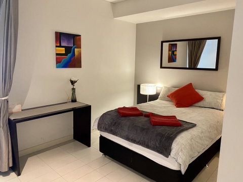 Sydney CBD Central Location - Spacious Apartment - Parking - Pool - Gym - Best Location - Great Ocean Road Tourism 3
