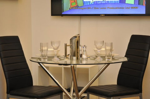 Sydney CBD Studio Apartment 503BRG - Great Ocean Road Tourism 1