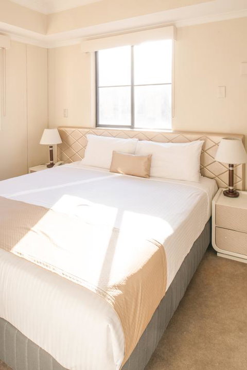 Sydney Hotel Harbour Suites - Great Ocean Road Tourism 3