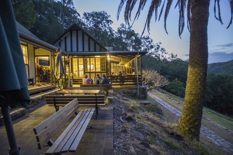 Sydney, Pittwater YHA - Great Ocean Road Tourism 0