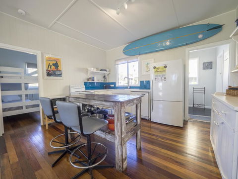 Tallowood Beachfront Cottage - Great Ocean Road Tourism 3