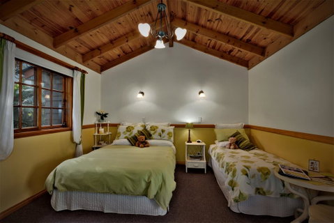 Tamborine Mountain Bed And Breakfast - Great Ocean Road Tourism 1