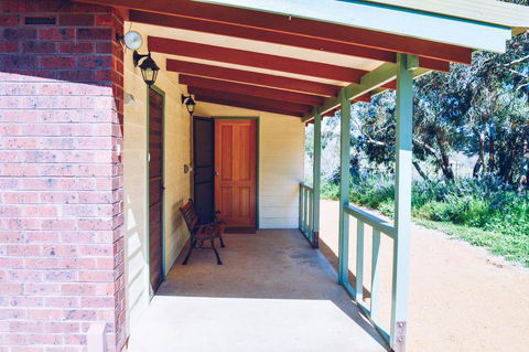 Tamu Barossa - Great Ocean Road Tourism 1