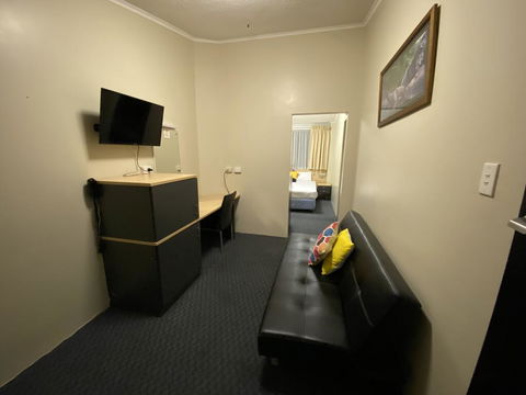 Taree Motor Inn - Great Ocean Road Tourism 2