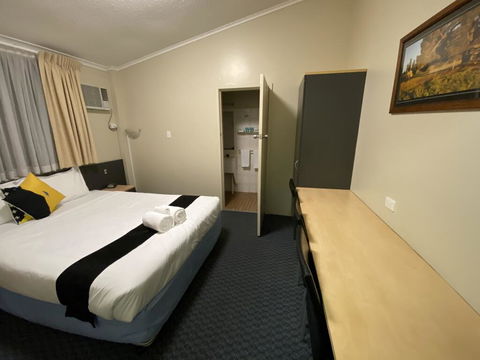 Taree Motor Inn - Great Ocean Road Tourism 3
