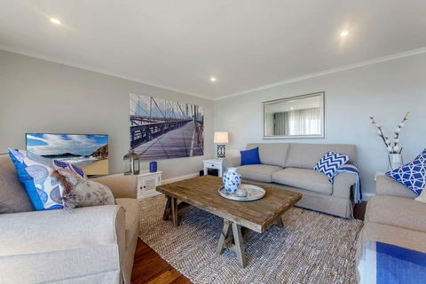 The Anchorage, Unit 12/9 Laman Street - Great Ocean Road Tourism 1