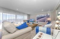 The Anchorage Unit 12/9 Laman Street